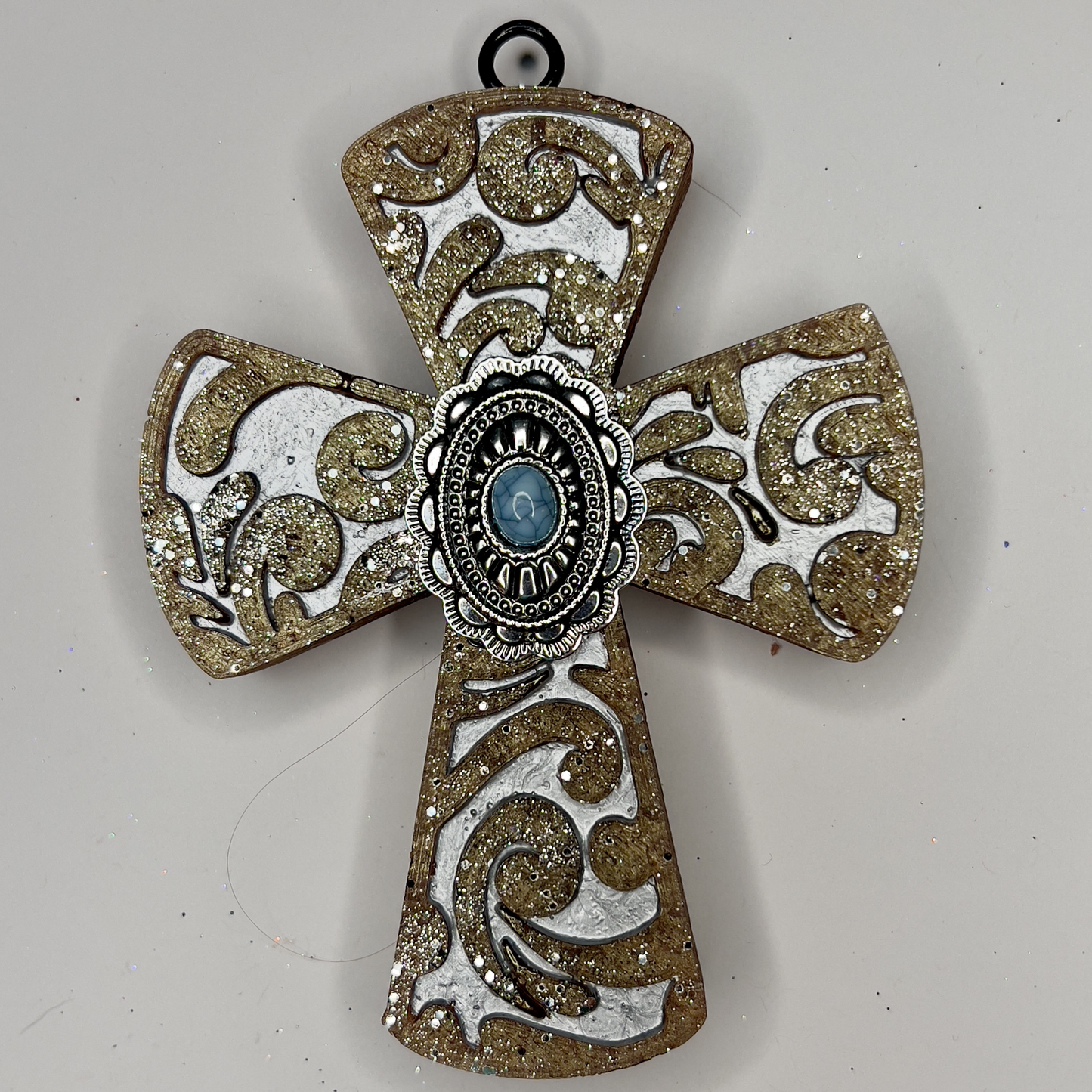 Freshie- Cross w/Concho